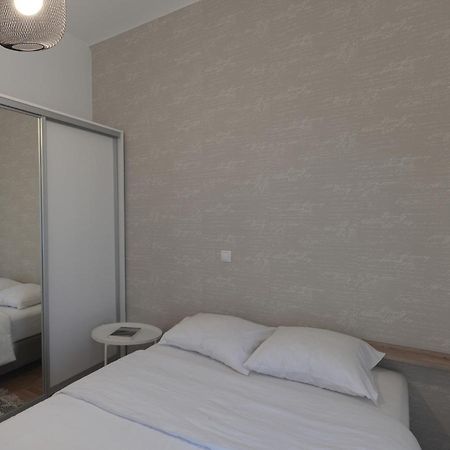 Beautiful Athenian Apartment Next To The Center Экстерьер фото