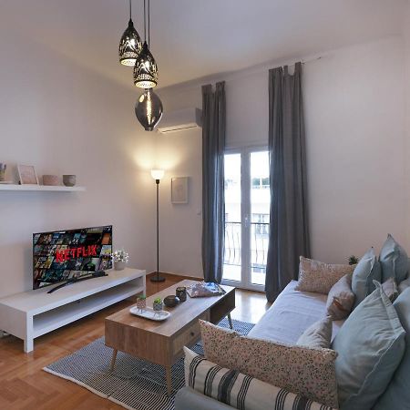 Beautiful Athenian Apartment Next To The Center Экстерьер фото