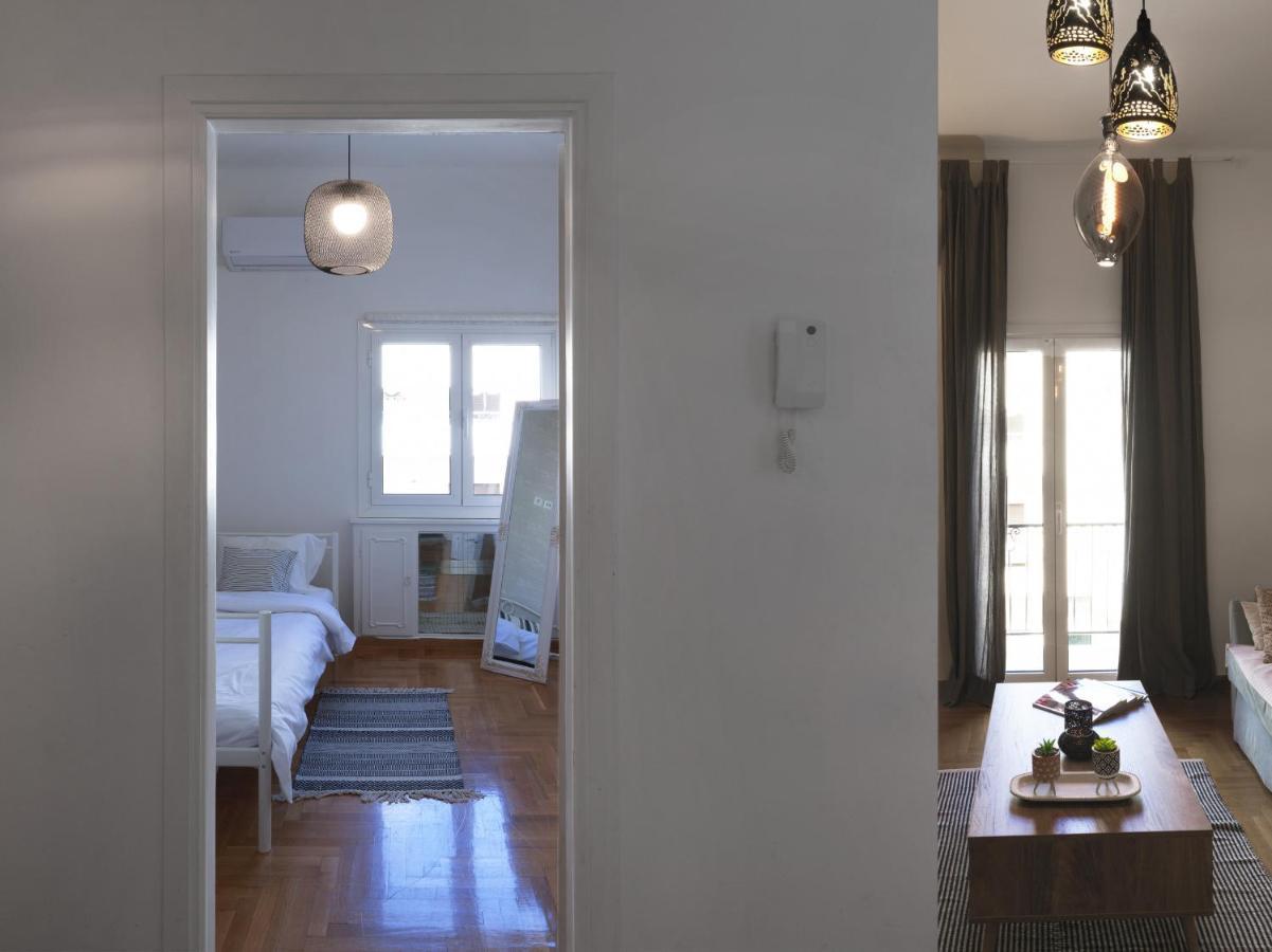 Beautiful Athenian Apartment Next To The Center Экстерьер фото