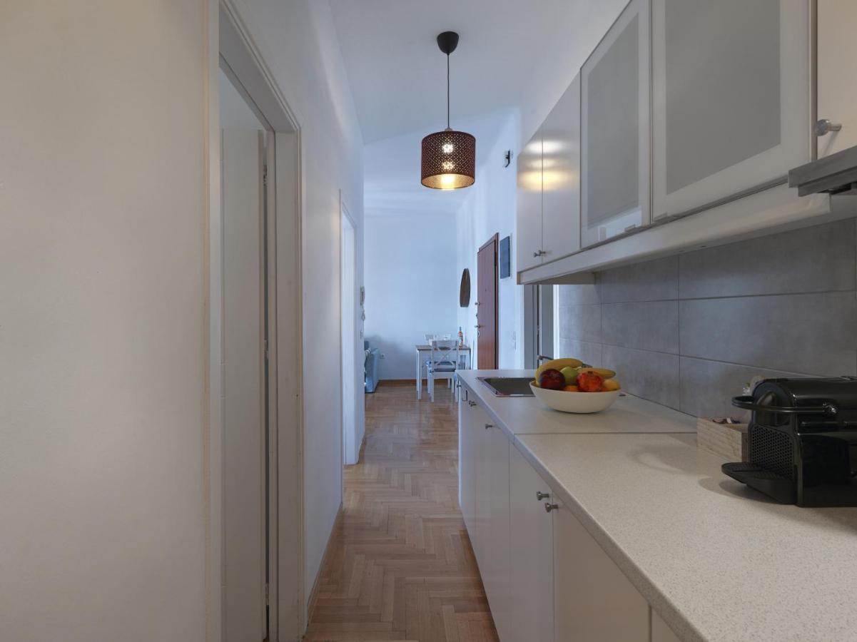 Beautiful Athenian Apartment Next To The Center Экстерьер фото